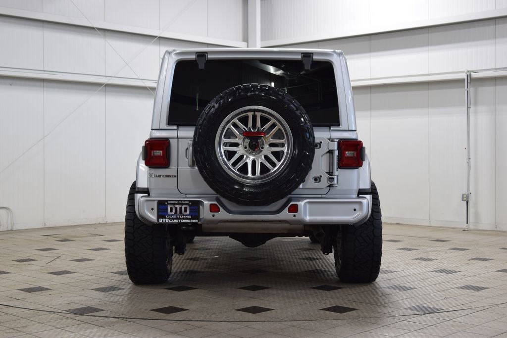 2024 Jeep Wrangler Sahara - 22993767 - 5