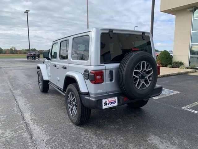 2024 Jeep Wrangler Sahara - 22993767 - 5