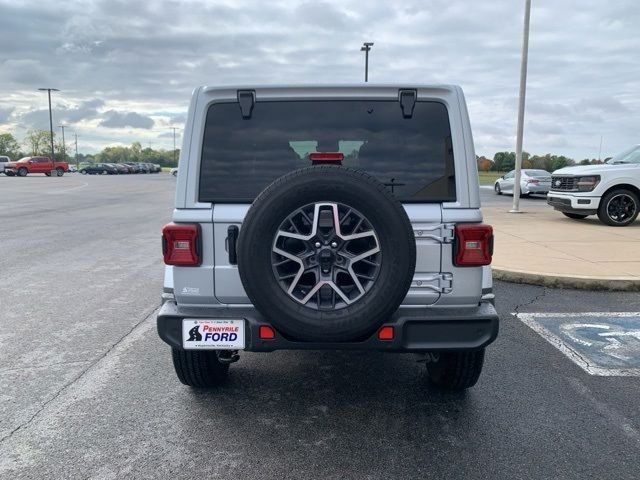 2024 Jeep Wrangler Sahara - 22993767 - 6