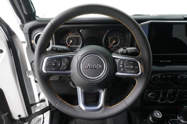 2024 Jeep Wrangler Sahara 4 Door 4x4 - 22935065 - 18