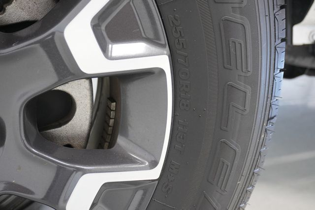 2024 Jeep Wrangler Sahara 4 Door 4x4 - 22935065 - 31