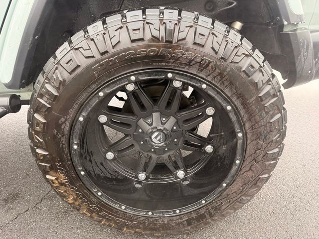 2024 Jeep Wrangler Sahara 4 Door 4x4 - 22955142 - 10