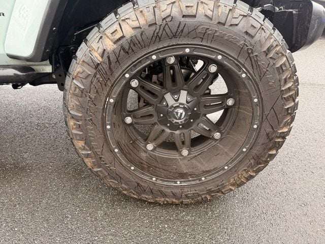 2024 Jeep Wrangler Sahara 4 Door 4x4 - 22955142 - 7