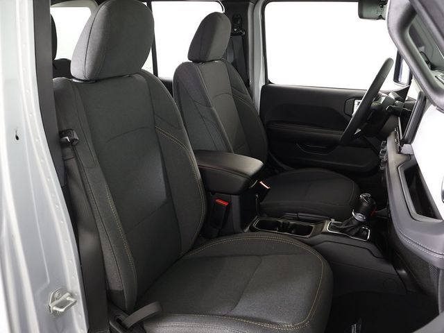 2024 Jeep Wrangler Sahara 4 Door 4x4 - 22933446 - 26