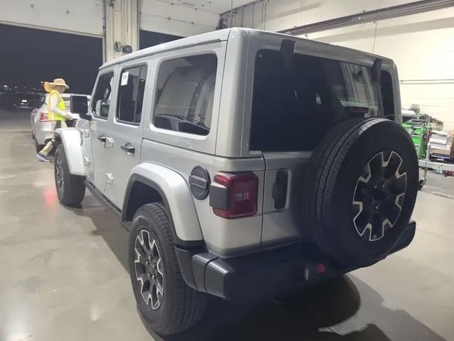 2024 Jeep Wrangler Sahara 4 Door 4x4 - 22933446 - 3