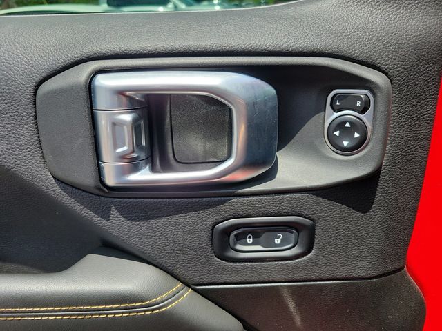 2024 Jeep Wrangler Sahara 4 Door 4x4 - 23032792 - 5