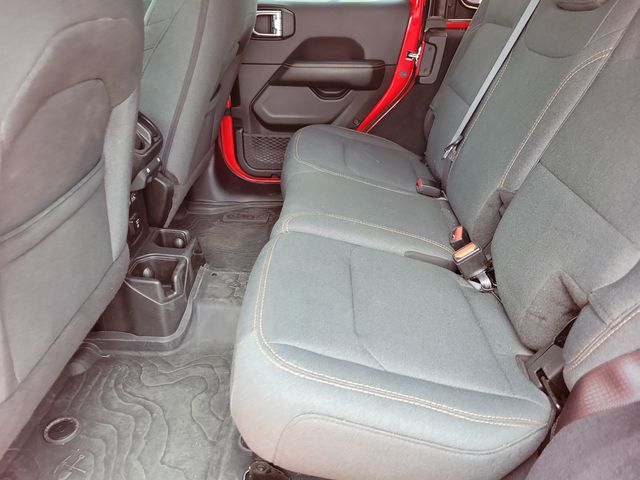 2024 Jeep Wrangler Sahara 4 Door 4x4 - 23032792 - 6