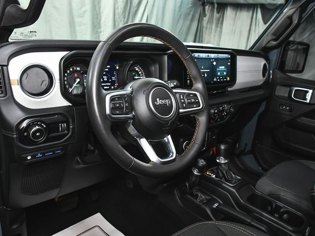 2024 Jeep Wrangler Sahara 4xe - 23020628 - 16