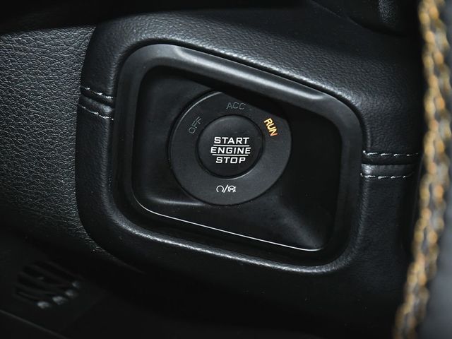 2024 Jeep Wrangler Sahara 4xe - 23020628 - 18