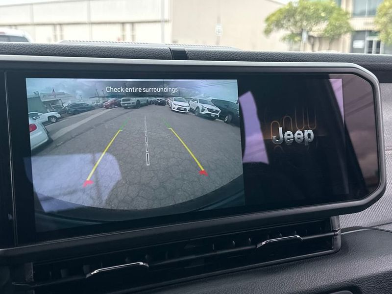 2024 Jeep Wrangler Sport - 22941577 - 16