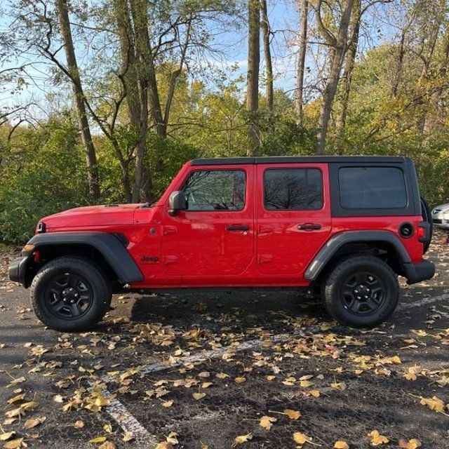 2024 Jeep Wrangler Sport - 22664809 - 7