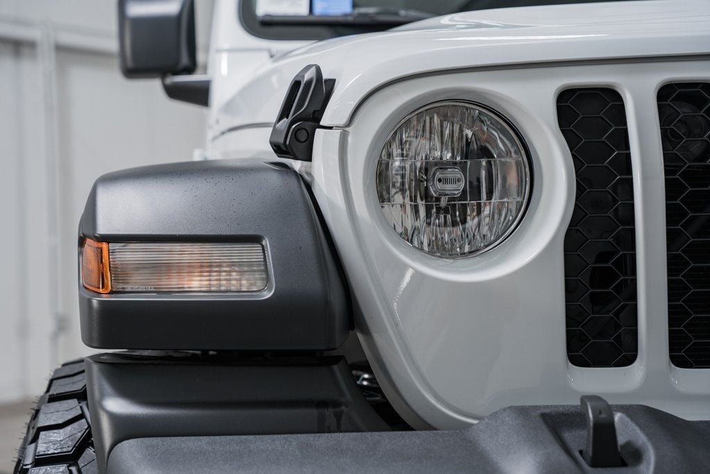 2024 Jeep Wrangler Sport photo 11