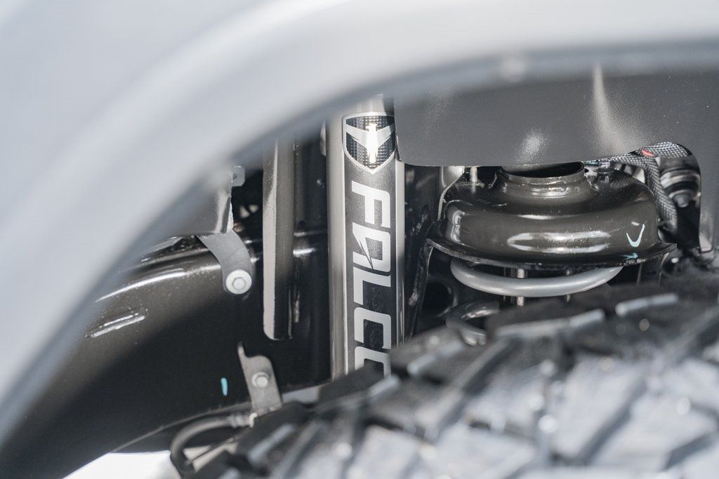 2024 Jeep Wrangler Sport - 22817968 - 18