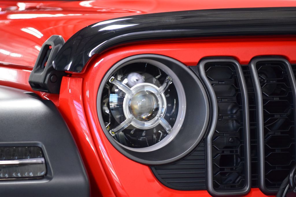 2024 Jeep Wrangler Sport - 22987233 - 9