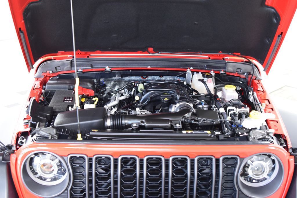 2024 Jeep Wrangler Sport - 22987233 - 20