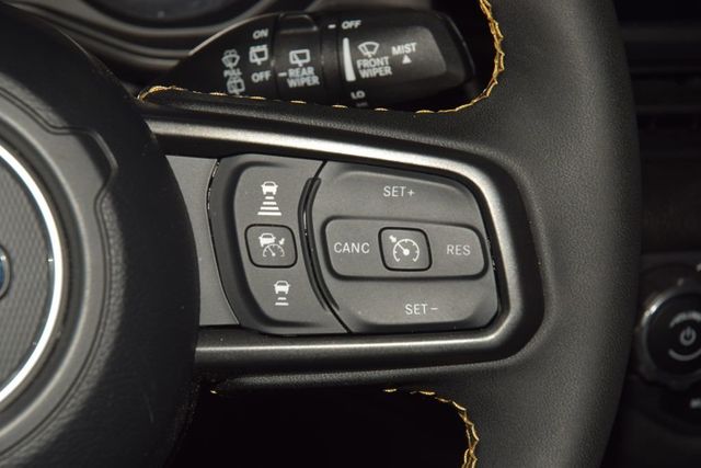 2024 Jeep Wrangler Sport - 22987233 - 29