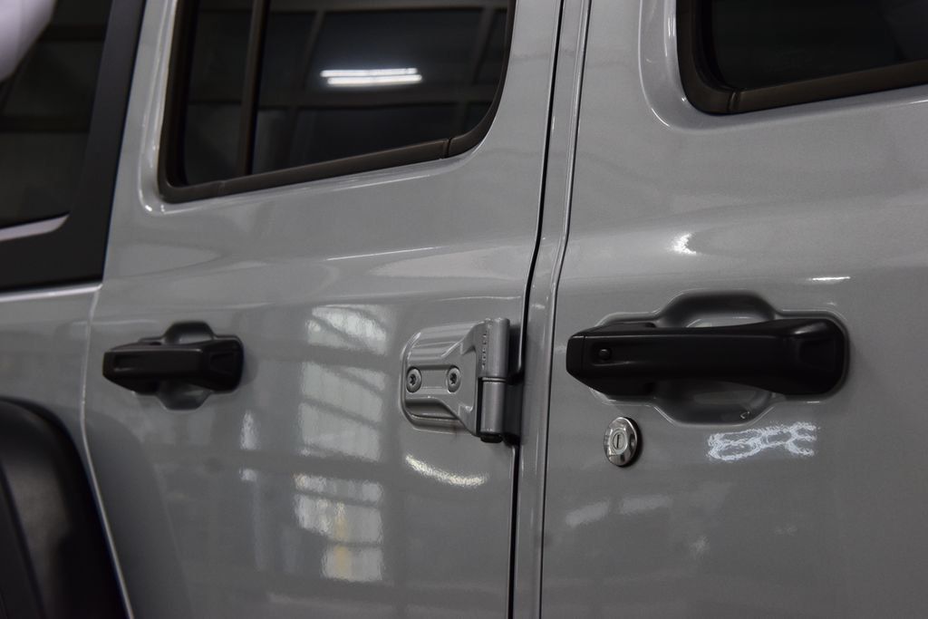 2024 Jeep Wrangler Sport - 23020679 - 16
