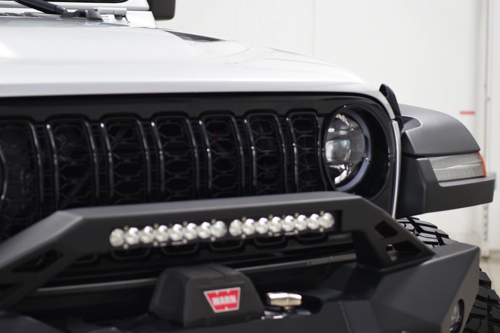 2024 Jeep Wrangler Sport - 23020679 - 8