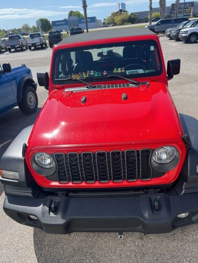 2024 Jeep Wrangler Sport - 23009042 - 7