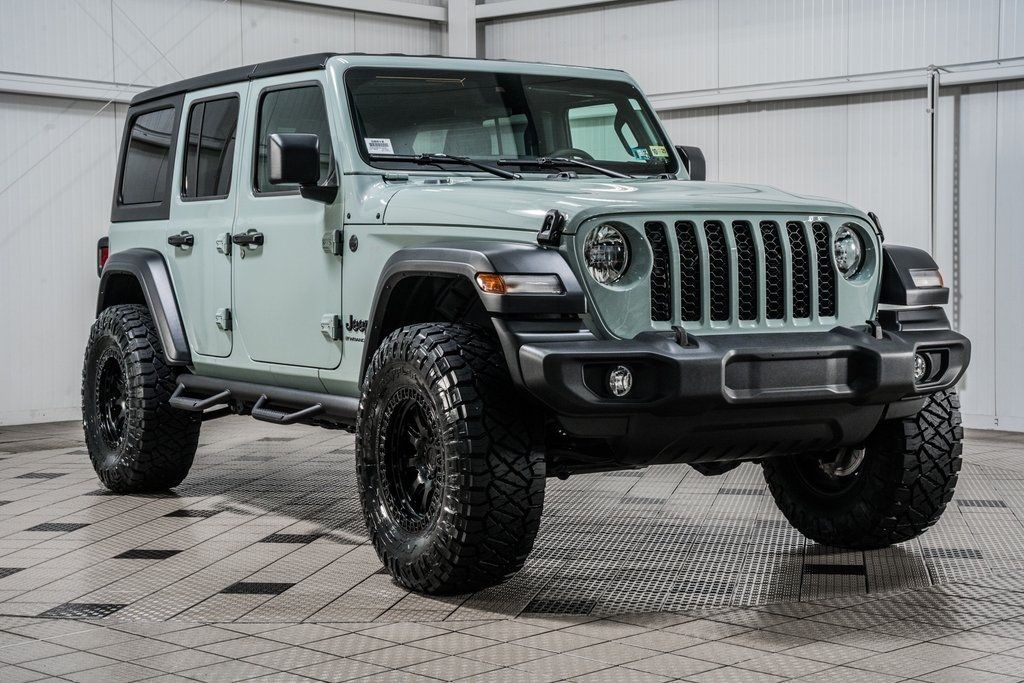 2024 Jeep Wrangler Sport S - 22633553 - 0