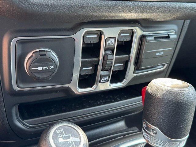 2024 Jeep Wrangler Sport S photo 11