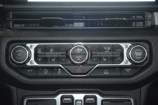 2024 Jeep Wrangler Sport S - 22917877 - 31