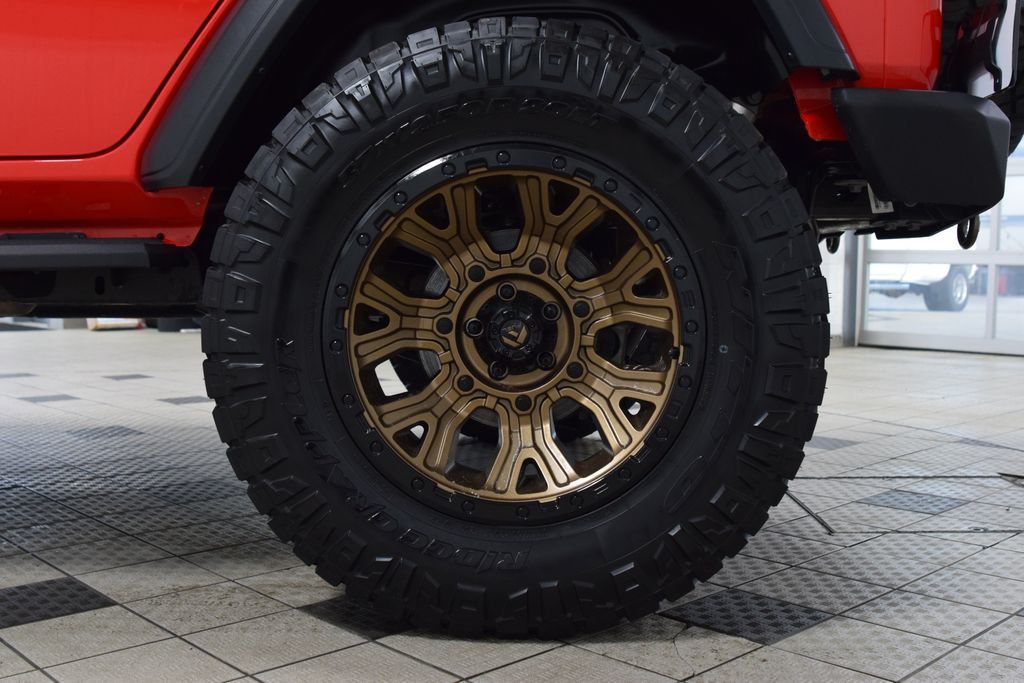 2024 Jeep Wrangler Sport S - 22987233 - 19