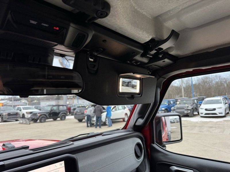 2024 Jeep Wrangler Sport S - 22987233 - 22
