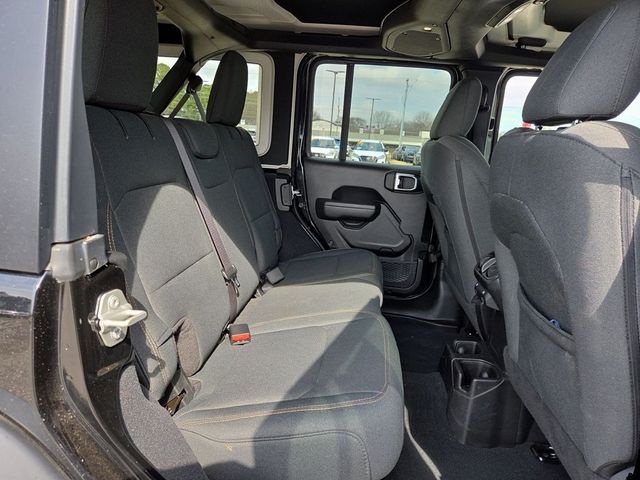 2024 Jeep Wrangler Sport S - 22994231 - 21