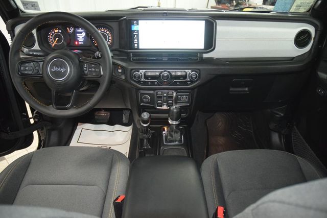 2024 Jeep Wrangler Sport S - 22994231 - 26