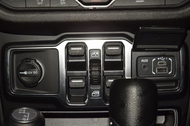 2024 Jeep Wrangler Sport S - 22994231 - 29