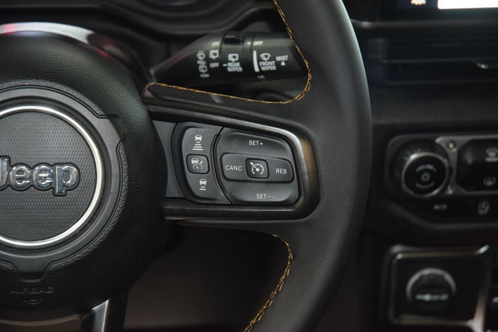 2024 Jeep Wrangler Sport S - 22994231 - 33