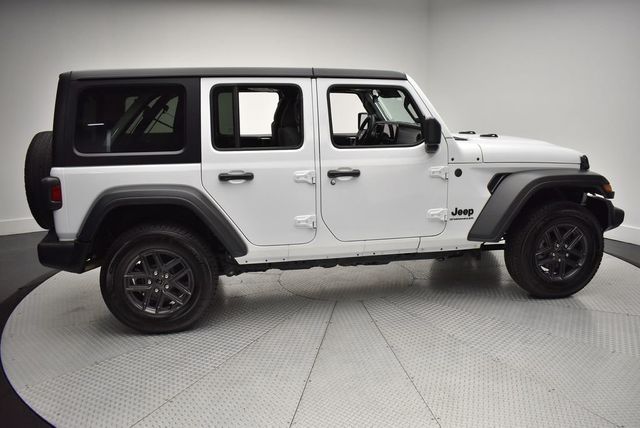 2024 Jeep Wrangler Sport S 4 Door 4x4 - 22917853 - 3