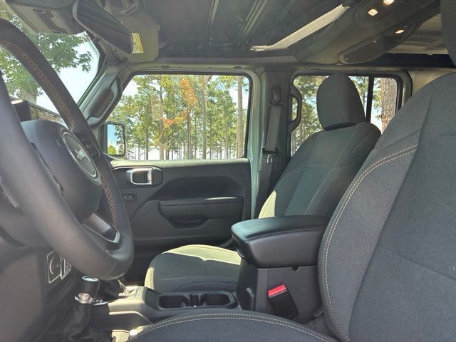 2024 Jeep Wrangler Sport S 4 Door 4x4 - 23036996 - 25