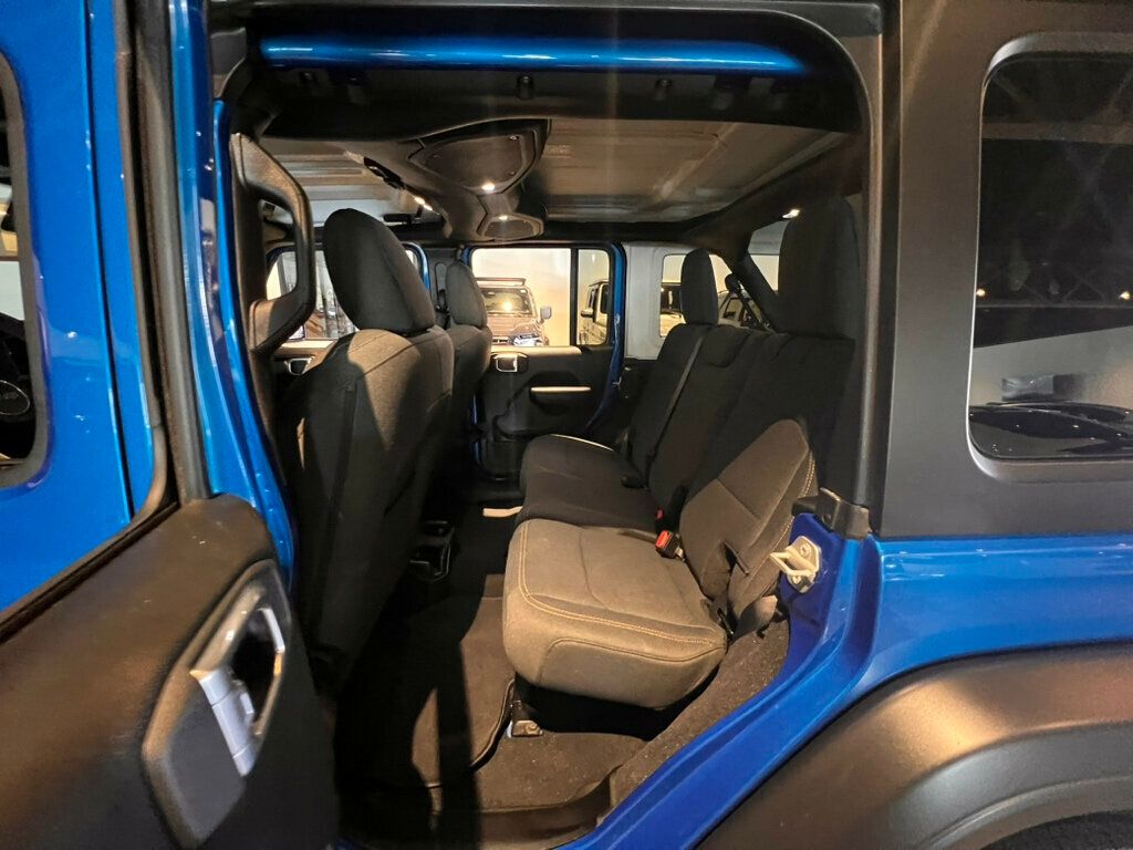 2024 Jeep Wrangler Sport S/4x4/22SPreferredPkg/AppleCarplay/AndroidAuto/AdapCruise - 22998564 - 11