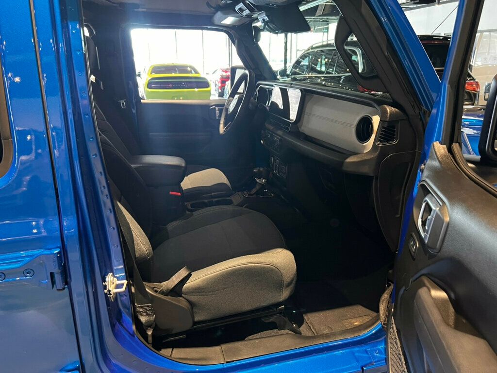 2024 Jeep Wrangler Sport S/4x4/22SPreferredPkg/AppleCarplay/AndroidAuto/AdapCruise - 22998564 - 14