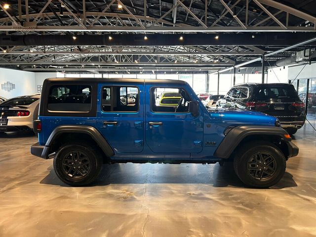 2024 Jeep Wrangler Sport S/4x4/22SPreferredPkg/AppleCarplay/AndroidAuto/AdapCruise - 22998564 - 5