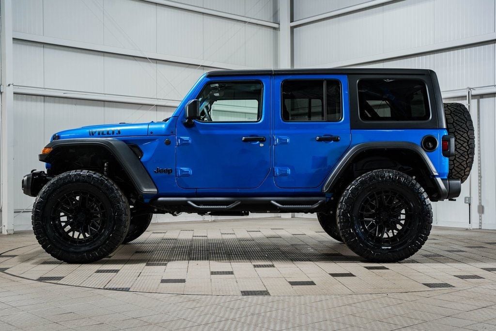 2024 Jeep Wrangler Willys - 22743195 - 3