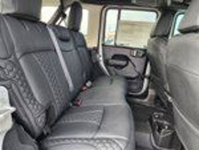 2024 Jeep Wrangler Willys - 23020679 - 11