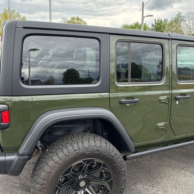 2024 Jeep Wrangler Willys - 23024177 - 11