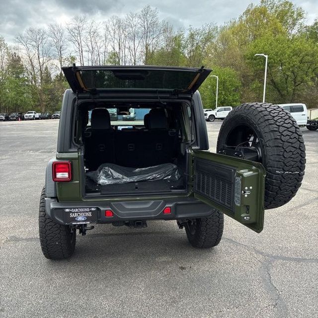 2024 Jeep Wrangler Willys - 23024177 - 29