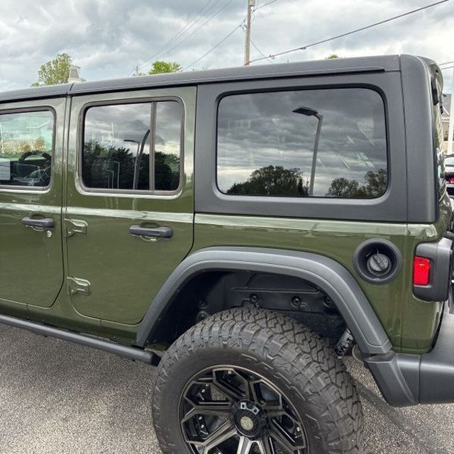 2024 Jeep Wrangler Willys - 23024177 - 8
