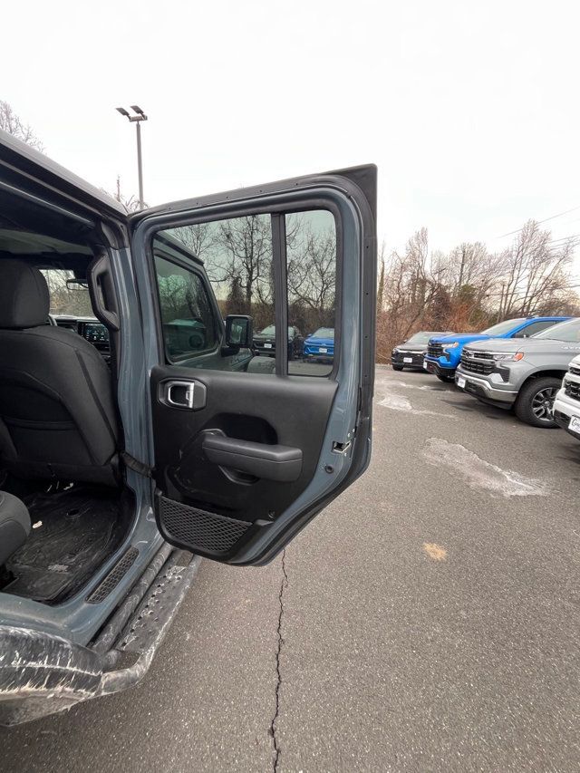 2024 Jeep Wrangler Willys 4 Door 4x4 - 22961136 - 17