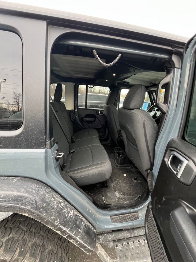 2024 Jeep Wrangler Willys 4 Door 4x4 - 22961136 - 18