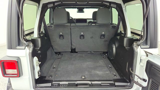 2024 Jeep Wrangler Willys 4 Door 4x4 with Hardtop & Technology Group - 22973014 - 20