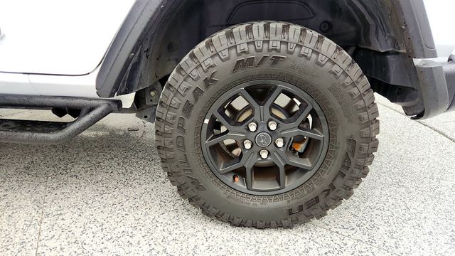 2024 Jeep Wrangler Willys 4 Door 4x4 with Hardtop & Technology Group - 22973014 - 8