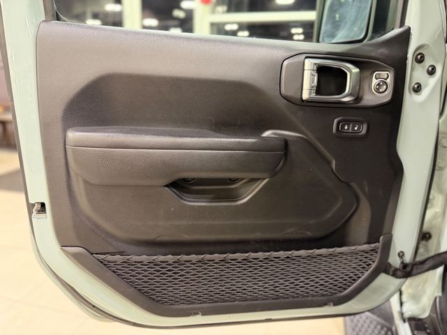 2024 Jeep Wrangler 4xe  - 23100057 - 17