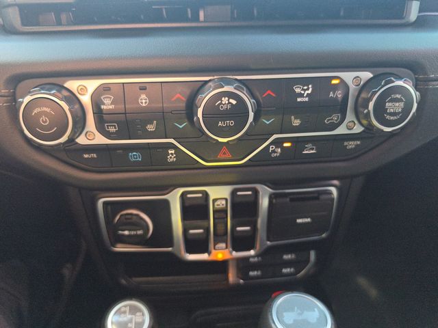 2024 Jeep Wrangler 4xe High Altitude 4x4 - 23066867 - 30