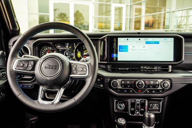 2024 Jeep Wrangler 4xe High Altitude 4x4 - 22990191 - 16