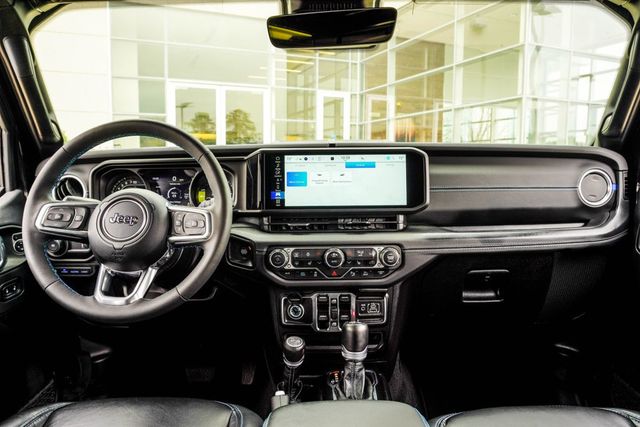 2024 Jeep Wrangler 4xe High Altitude 4x4 - 22990191 - 4